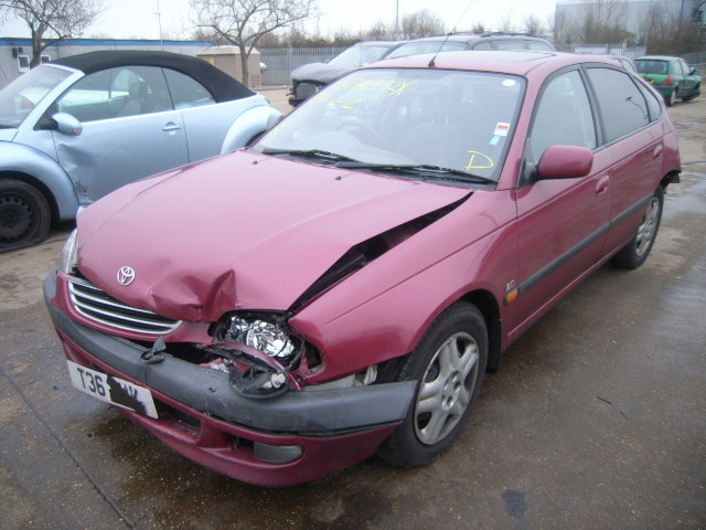 1999 TOYOTA AVENSIS GL Parts