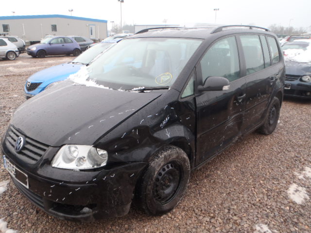 2005 VOLKSWAGEN TOURAN S T Parts