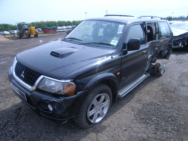 2004 MITSUBISHI SHOGUN SPORT Parts