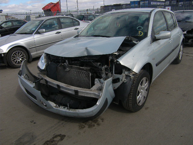 2004 RENAULT MEGANE RUS Parts