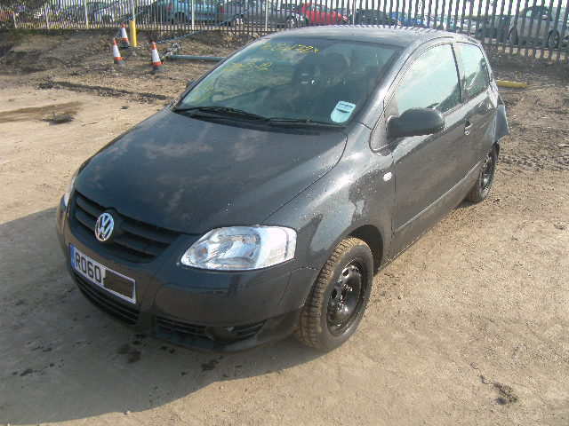 2010 VOLKSWAGEN FOX  Parts