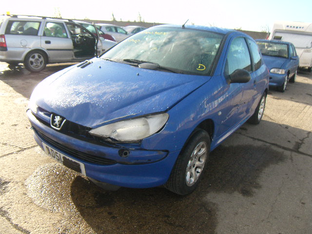 2002 PEUGEOT 206 HDI D Parts