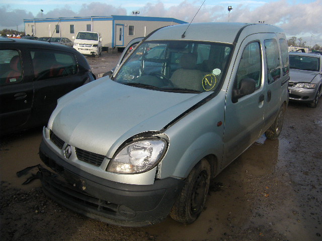 2005 RENAULT KANGOO AUT Parts